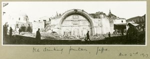Oude drinkfontein, Jaffa, 2 december 1917 door Capt. Arthur Rhodes